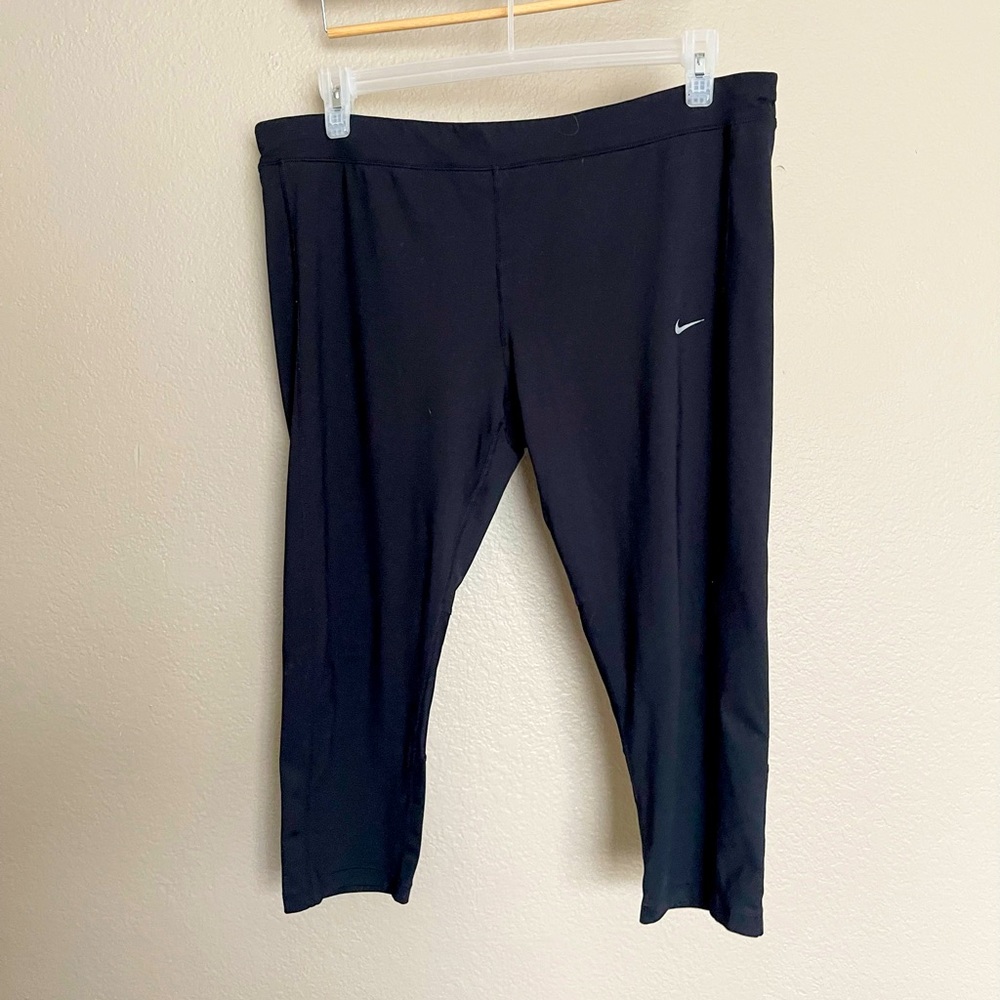 2X Nike Dri Fit Cropped Legging